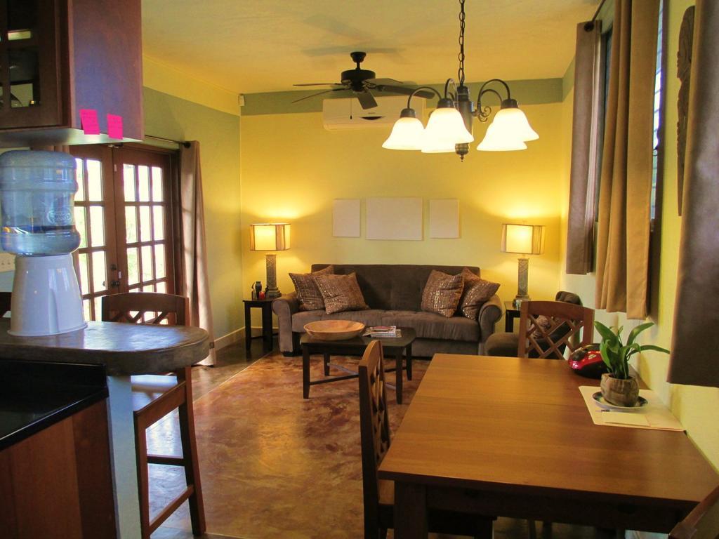 Royale Manor Villa Corozal Exterior photo